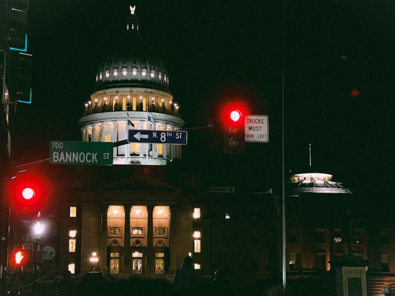 Photo Capitol Building